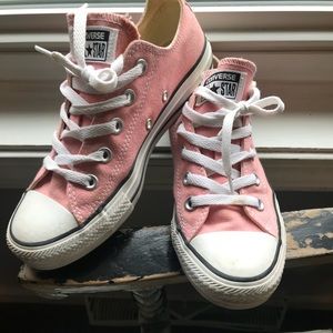 Pink converse